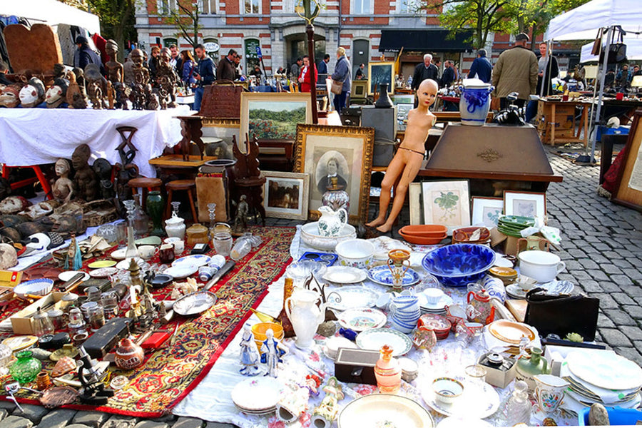 Antiquitäten-Alarm in Brüssel: Der Flohmarkt Place du Jeu de Balle