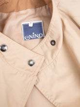 Laden Sie das Bild in den Galerie-Viewer, 80er Jahre Trenchcoat