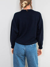 Laden Sie das Bild in den Galerie-Viewer, 90er Jahre Pullover