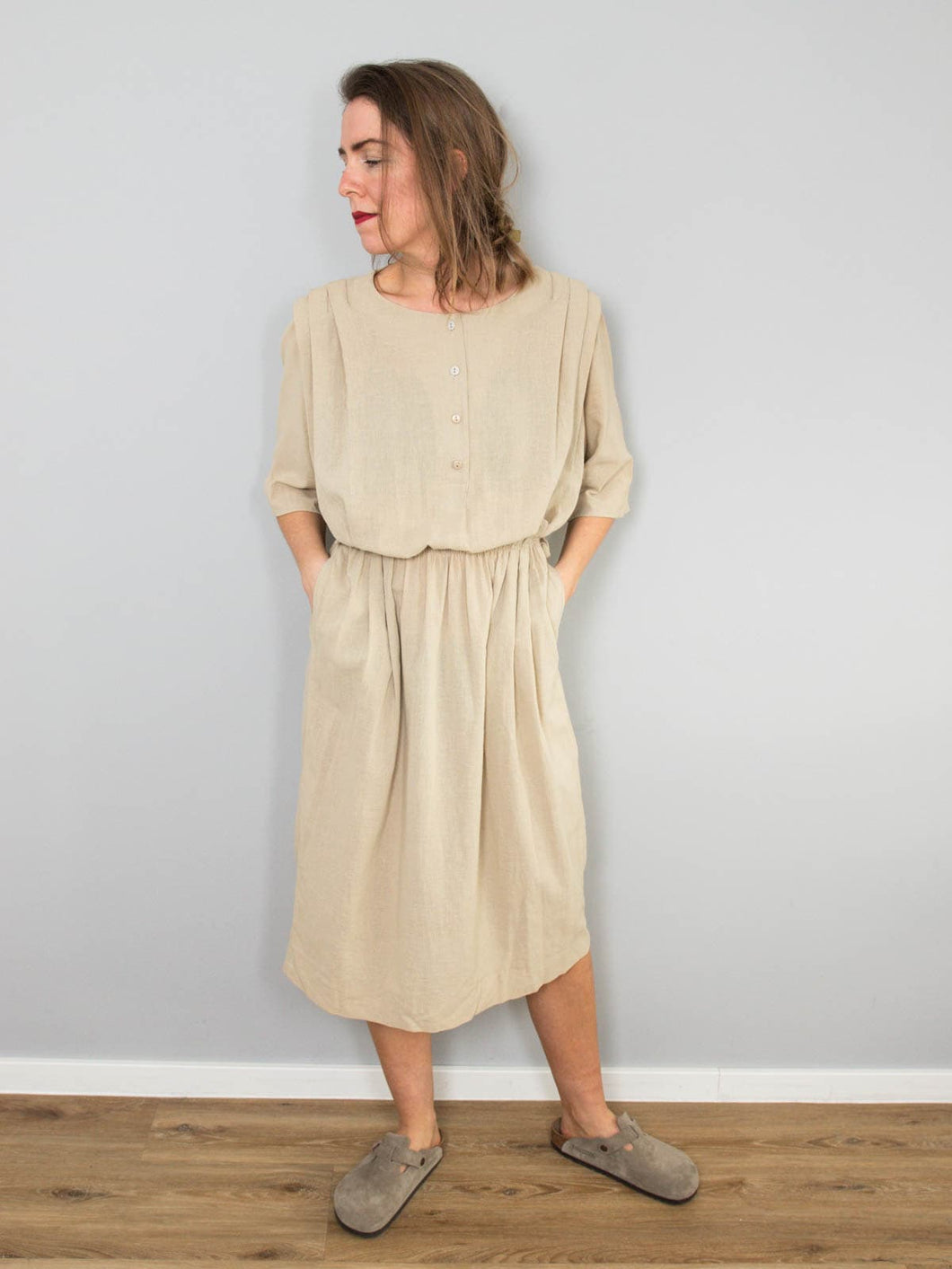 Beiges Kleid Vintage