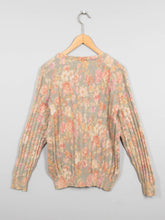 Laden Sie das Bild in den Galerie-Viewer, Blumen Strickjacke Angora