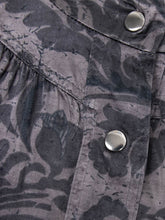 Laden Sie das Bild in den Galerie-Viewer, Blumenjacke Vintage