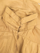 Laden Sie das Bild in den Galerie-Viewer, Bluse Gold Seide