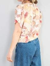 Laden Sie das Bild in den Galerie-Viewer, Bluse Tulpenaermel