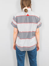 Laden Sie das Bild in den Galerie-Viewer, Blusen Vintage Laurel