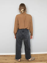 Laden Sie das Bild in den Galerie-Viewer, Blusen Vintage Stehkragen