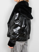 Laden Sie das Bild in den Galerie-Viewer, Bomberjacke Kunstpelz