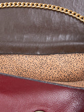 Laden Sie das Bild in den Galerie-Viewer, Braune Clutch Leder