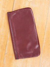Laden Sie das Bild in den Galerie-Viewer, Braune Lederclutch