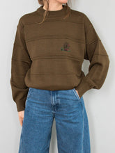 Laden Sie das Bild in den Galerie-Viewer, Brauner Pullover Vintage