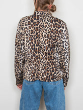 Laden Sie das Bild in den Galerie-Viewer, Vintage Seidenjacke Leo