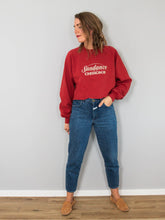Laden Sie das Bild in den Galerie-Viewer, Chevignon Cropped Sweater