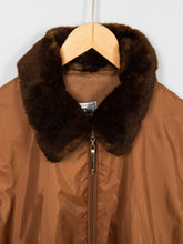 Laden Sie das Bild in den Galerie-Viewer, Fliegerjacke Vintage Braun