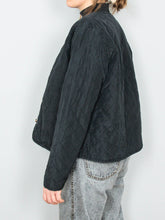 Laden Sie das Bild in den Galerie-Viewer, Gesteppte Jacke Seide
