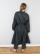 Laden Sie das Bild in den Galerie-Viewer, Grauer Trenchcoat Vintage