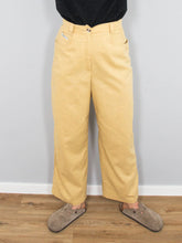 Laden Sie das Bild in den Galerie-Viewer, HIgh Waist Leinenhose