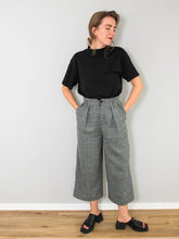 Laden Sie das Bild in den Galerie-Viewer, High Waist Marlenehose Midi