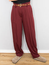 Laden Sie das Bild in den Galerie-Viewer, High Waist Hose Rot