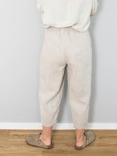 Laden Sie das Bild in den Galerie-Viewer,  High Waist Leinenhose