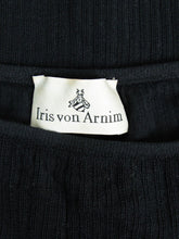 Laden Sie das Bild in den Galerie-Viewer, IRIS VON Arnim Secondand