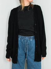 Laden Sie das Bild in den Galerie-Viewer, Iris von Arnim Kaschmir Strickjacke