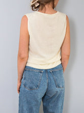 Laden Sie das Bild in den Galerie-Viewer, Iris von Arnim Secondhand