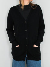 Laden Sie das Bild in den Galerie-Viewer, Iris von Arnim Strickjacke