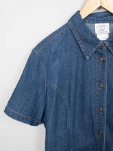 Laden Sie das Bild in den Galerie-Viewer, Jeanshemd Vintage