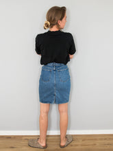 Laden Sie das Bild in den Galerie-Viewer, jeansrock vintage