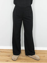 Laden Sie das Bild in den Galerie-Viewer, Jil Sander Secondhand