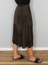 Laden Sie das Bild in den Galerie-Viewer, Jobis Wildlederrock