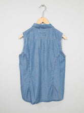 Laden Sie das Bild in den Galerie-Viewer, Joop Jeanshemd Vintage