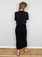 Laden Sie das Bild in den Galerie-Viewer, Kaschmir rock schwarz