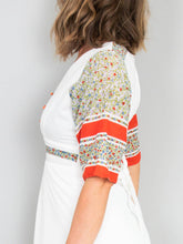 Laden Sie das Bild in den Galerie-Viewer, Kleid 70er Jahre Vintage