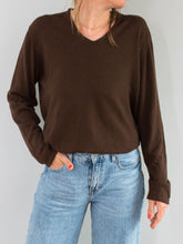 Laden Sie das Bild in den Galerie-Viewer, Le Longhin Pullover Kaschmir