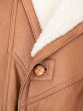 Laden Sie das Bild in den Galerie-Viewer, Lederjacke Lammfell Vintage