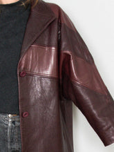 Laden Sie das Bild in den Galerie-Viewer, Lederjacke Vintage Braun