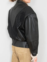Laden Sie das Bild in den Galerie-Viewer, Lederjacke Vintage Schwarz Bomber 