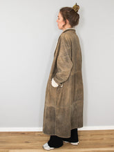Laden Sie das Bild in den Galerie-Viewer, Ledermantel Vintage