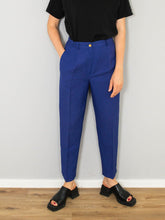 Laden Sie das Bild in den Galerie-Viewer, MCM Hose Secondhand