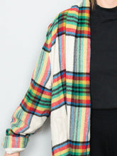 Laden Sie das Bild in den Galerie-Viewer, Mantel Kariert Wolle
