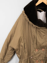 Laden Sie das Bild in den Galerie-Viewer, Mante lKhaki Vintage