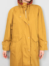 Laden Sie das Bild in den Galerie-Viewer, Mantel Uebergang Vintage