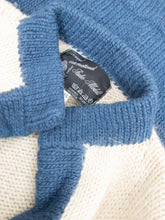 Laden Sie das Bild in den Galerie-Viewer, Folklore Strickjacke Wolle