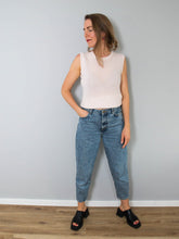 Laden Sie das Bild in den Galerie-Viewer, Oberteil Kaschmir Iris von Arnim