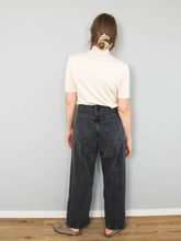 Laden Sie das Bild in den Galerie-Viewer, Oberteil Seide Creme