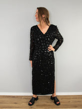 Laden Sie das Bild in den Galerie-Viewer, Paillettenkleid Vintage