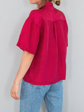 Laden Sie das Bild in den Galerie-Viewer, pinke bluse seide