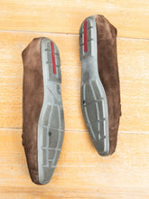 Laden Sie das Bild in den Galerie-Viewer, Prada Schuhe Secondhand