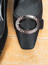 Laden Sie das Bild in den Galerie-Viewer, Prada Secondhand